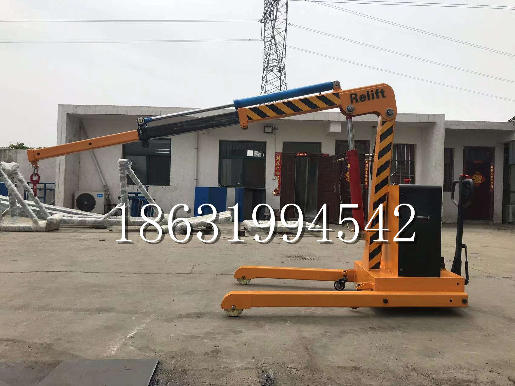 赤峰市久征定做3吨三轮随车吊 农用园林绿化移树吊 平板工程用小吊机